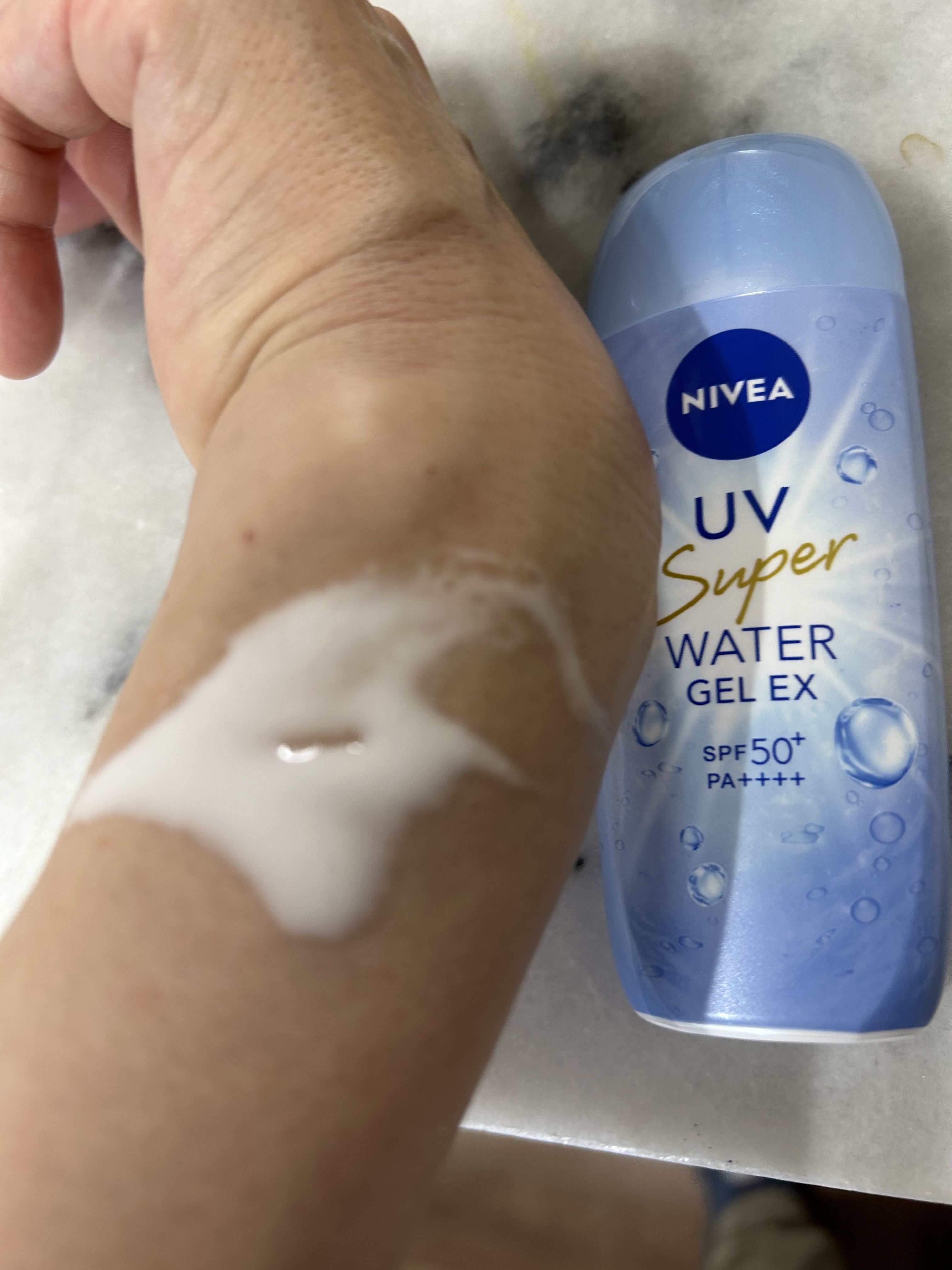 ニベアUV ウォータージェル SPF50 本体 80g/ニベア/日焼け止めジェルを使ったクチコミ（2枚目）