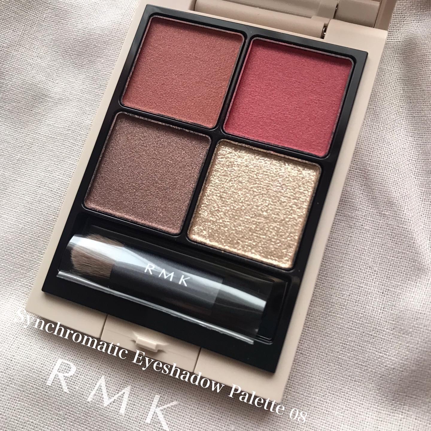 RMK シンクロマティック アイシャドウパレット 08 エンチャンティング/RMK/アイシャドウパレットを使ったクチコミ（1枚目）