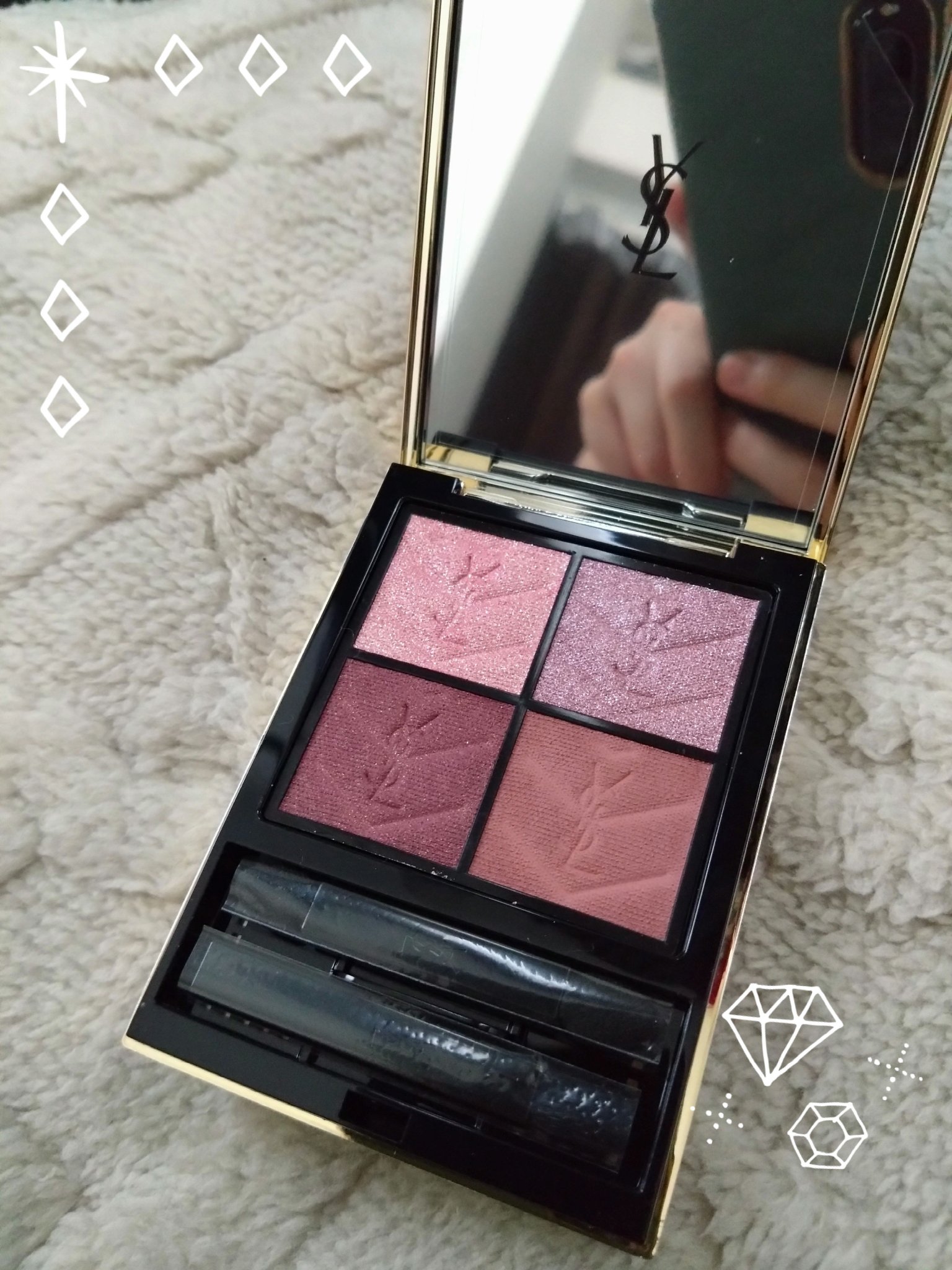 クチュール ミニ クラッチ/YVES SAINT LAURENT BEAUTE/アイシャドウパレットを使ったクチコミ（1枚目）