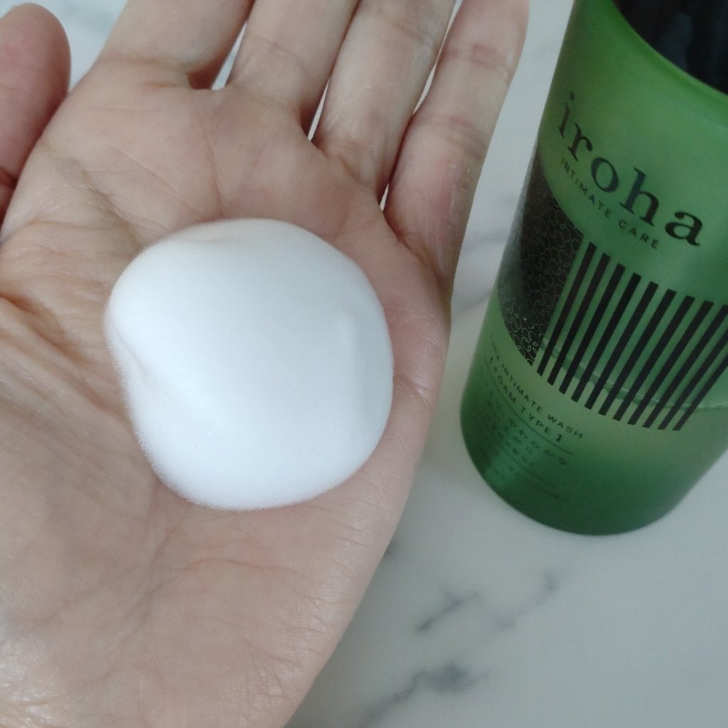 イロハ インティメートウォッシュ フォームタイプ ベルガモットとビターオレンジの香り/iroha INTIMATE CARE/デリケートゾーンケアを使ったクチコミ(2枚目)