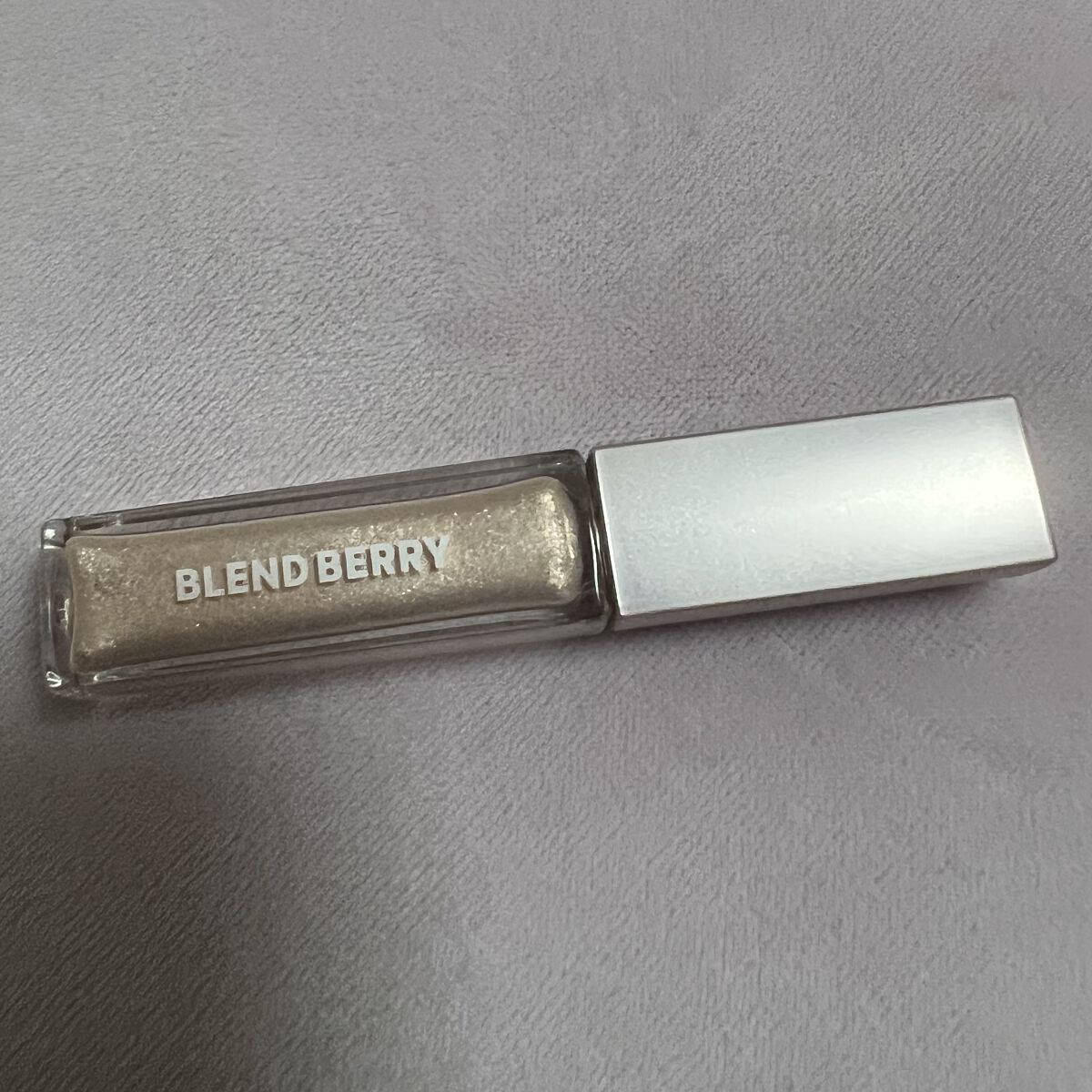 プリズムシャイングリッター 003 トゥインクルチェリー/BLEND BERRY/グリッターを使ったクチコミ（1枚目）