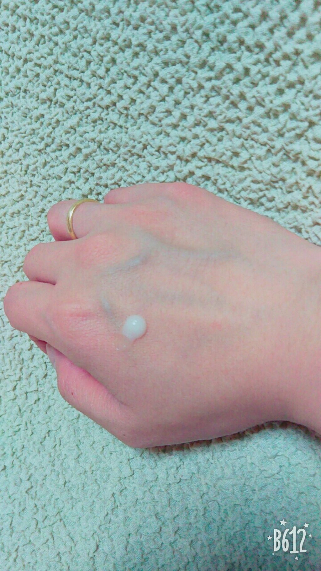 ワンダーハニー とろとろハンドクリーム 朝摘みマートル/VECUA Honey/ハンドクリームを使ったクチコミ(2枚目)