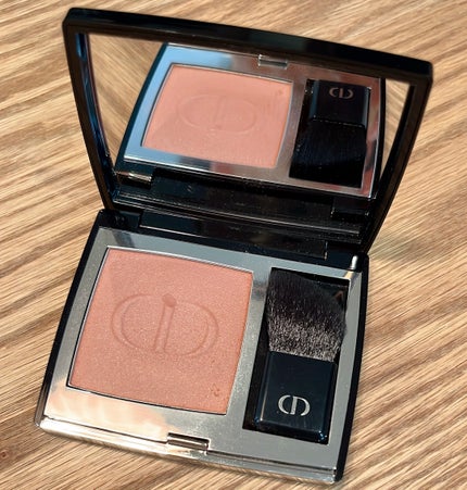 ディオールショウ モノ クルール 573 ヌード ドレス/Dior/アイシャドウを使ったクチコミ(1枚目)