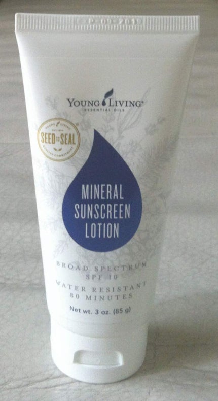 Young Living ワイエル ミネラルサンスクリーン SPF50