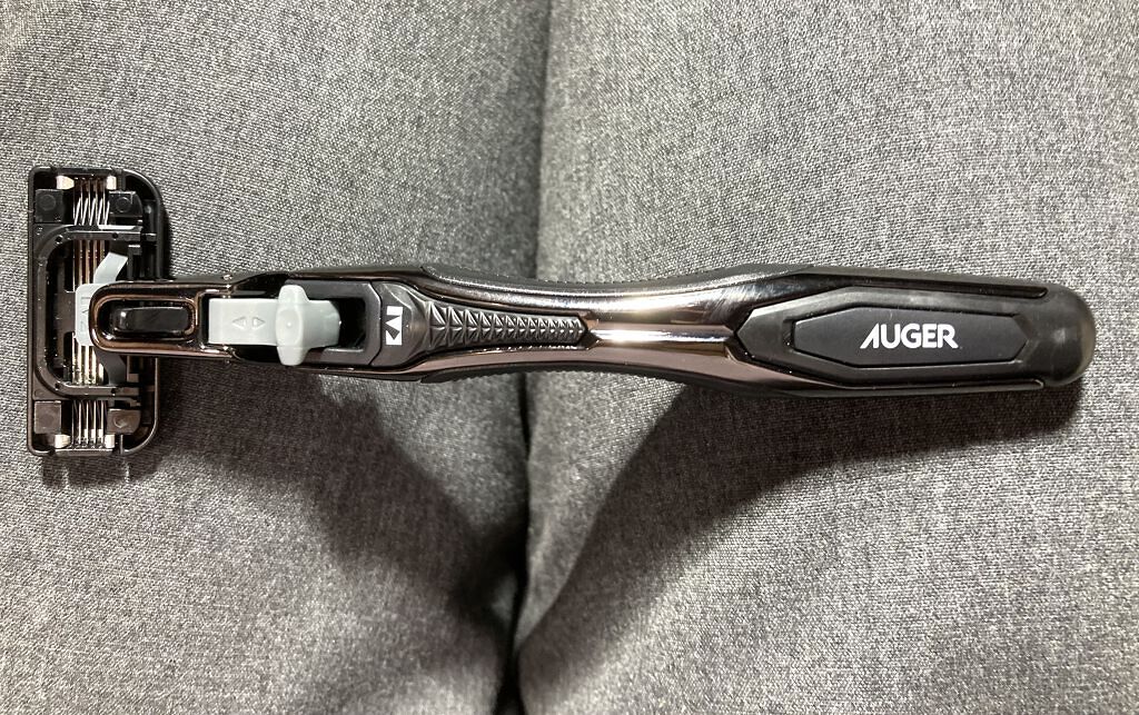 AUGER システムカミソリ/貝印/シェーバーを使ったクチコミ（2枚目）