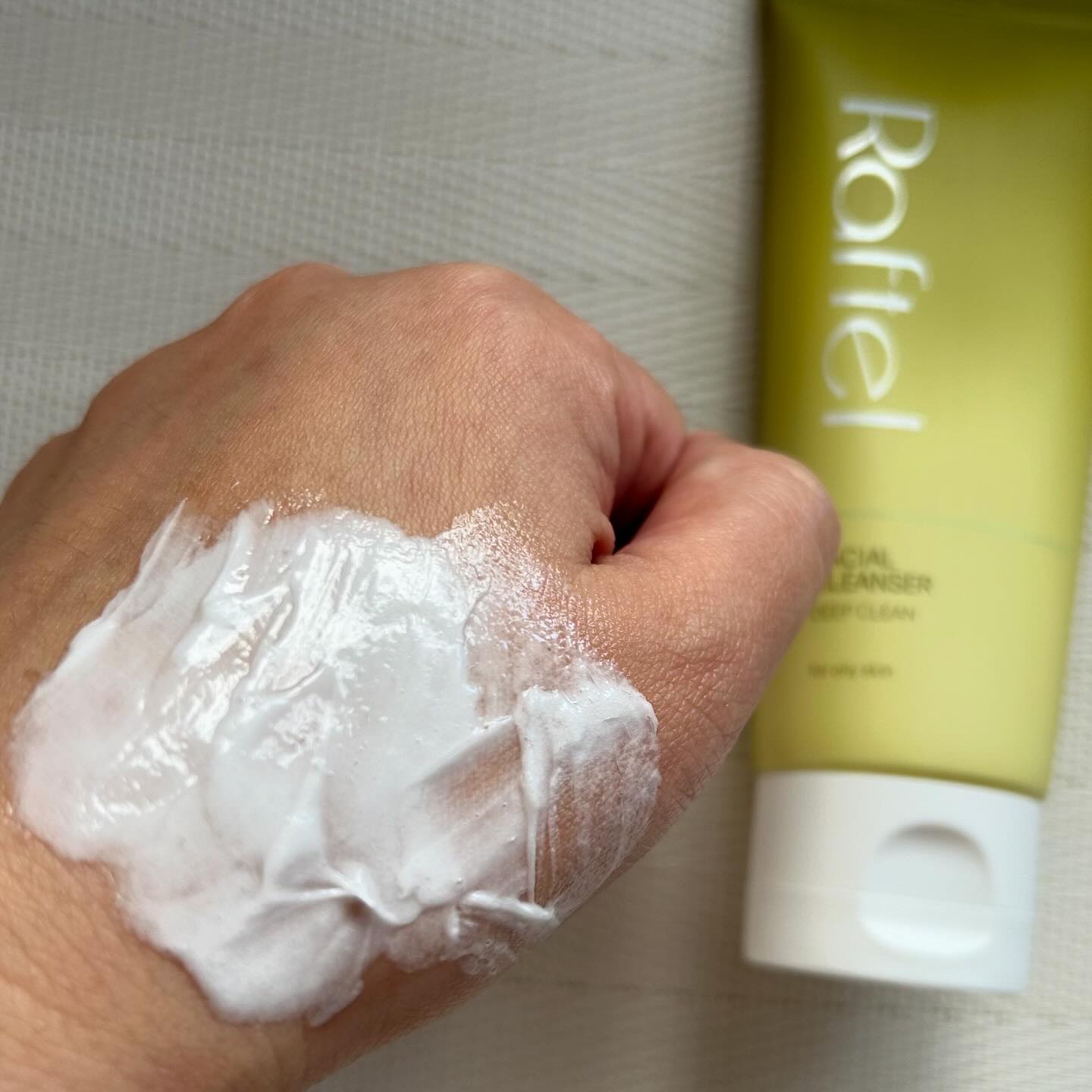 フェイシャルクレンザーディープクリーン/Raftel/洗顔フォームを使ったクチコミ（3枚目）