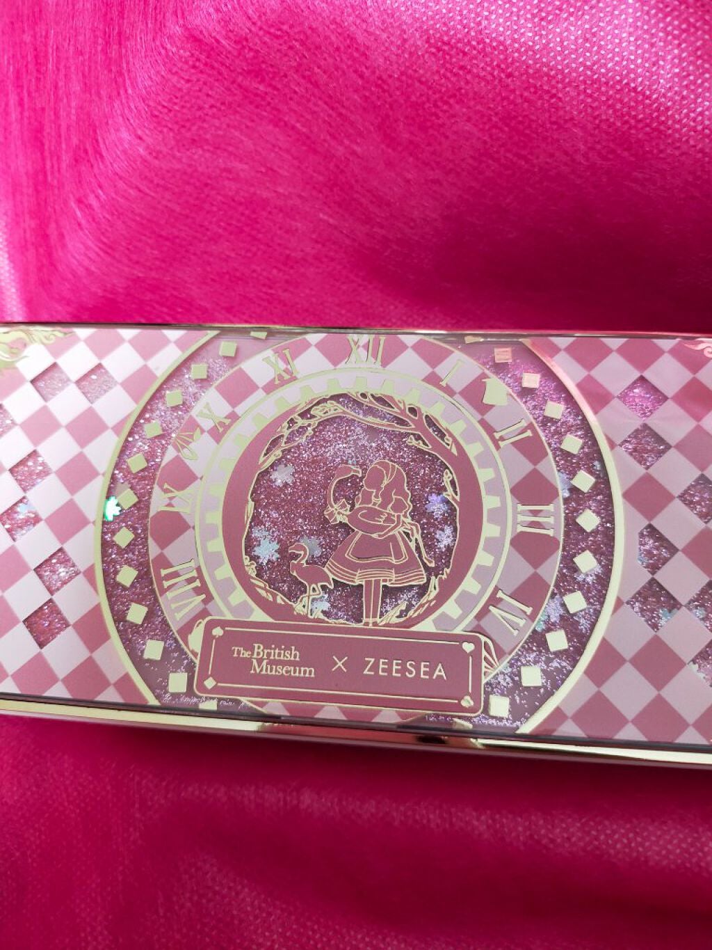 アリスドリームランドシリーズ 12色アイシャドウパレット(ZEESEA×大英博物館)/ZEESEA/アイシャドウパレットを使ったクチコミ(1枚目)