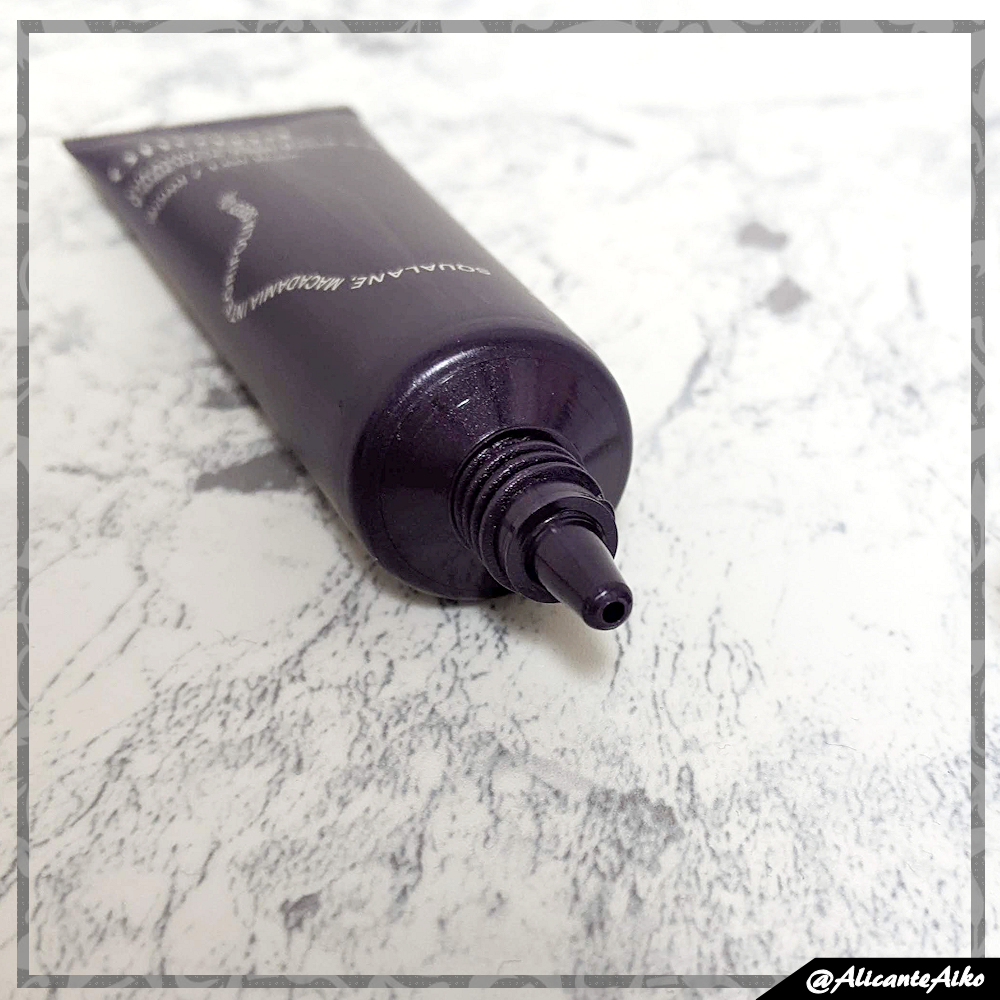 グラヴィティファイングTM目元＆フェイス/onoma/アイケア・アイクリームを使ったクチコミ（2枚目）