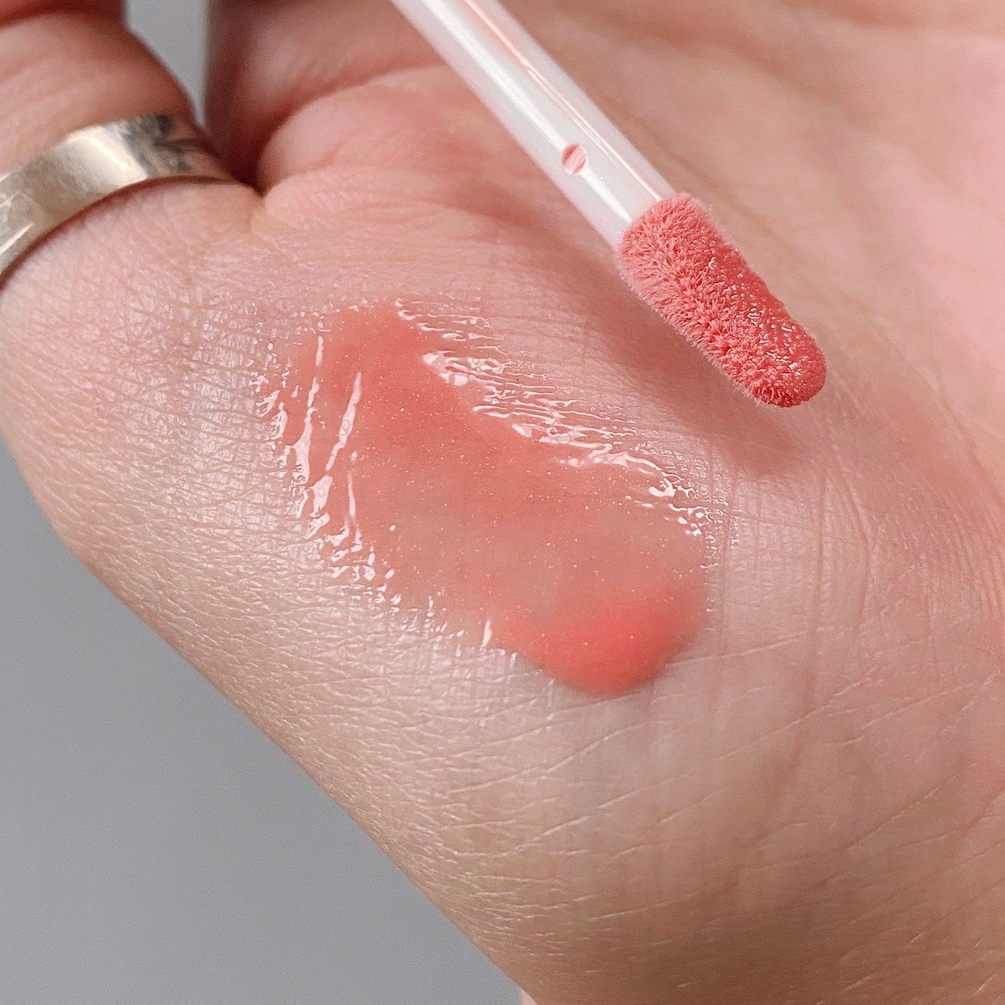 エッセンス リッププランパー/Visée/リッププランパーを使ったクチコミ(2枚目)