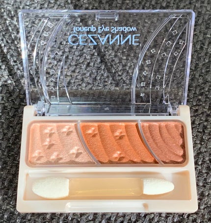 トーンアップアイシャドウ/CEZANNE/アイシャドウパレットを使ったクチコミ(5枚目)