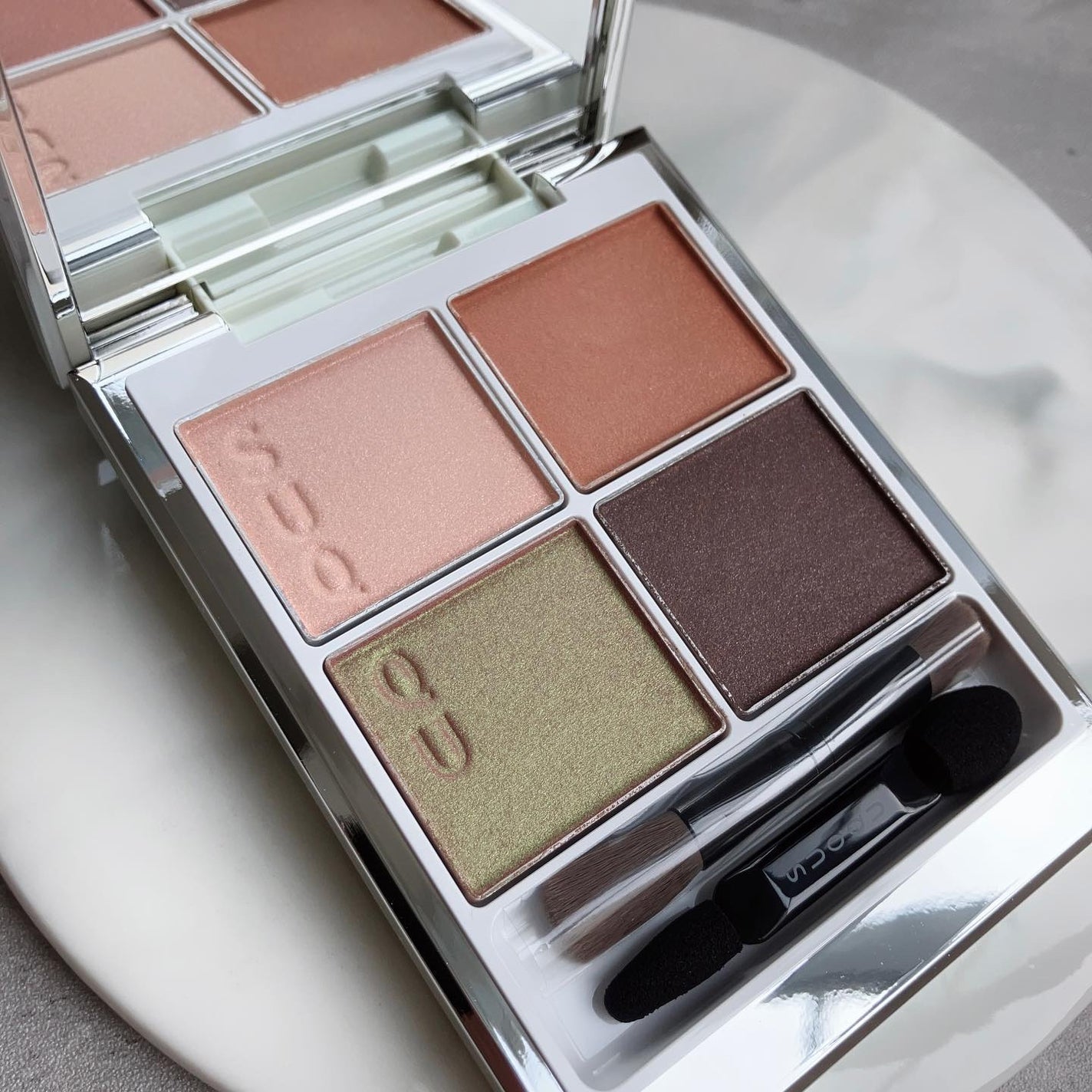 シグニチャー カラー アイズ/SUQQU/アイシャドウパレットを使ったクチコミ(7枚目)