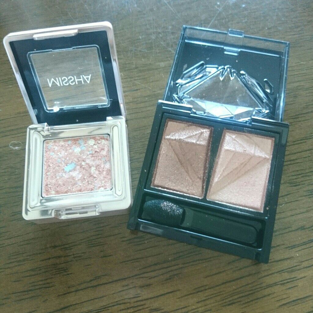 グリッタープリズム シャドウ/MISSHA/グリッターを使ったクチコミ(2枚目)