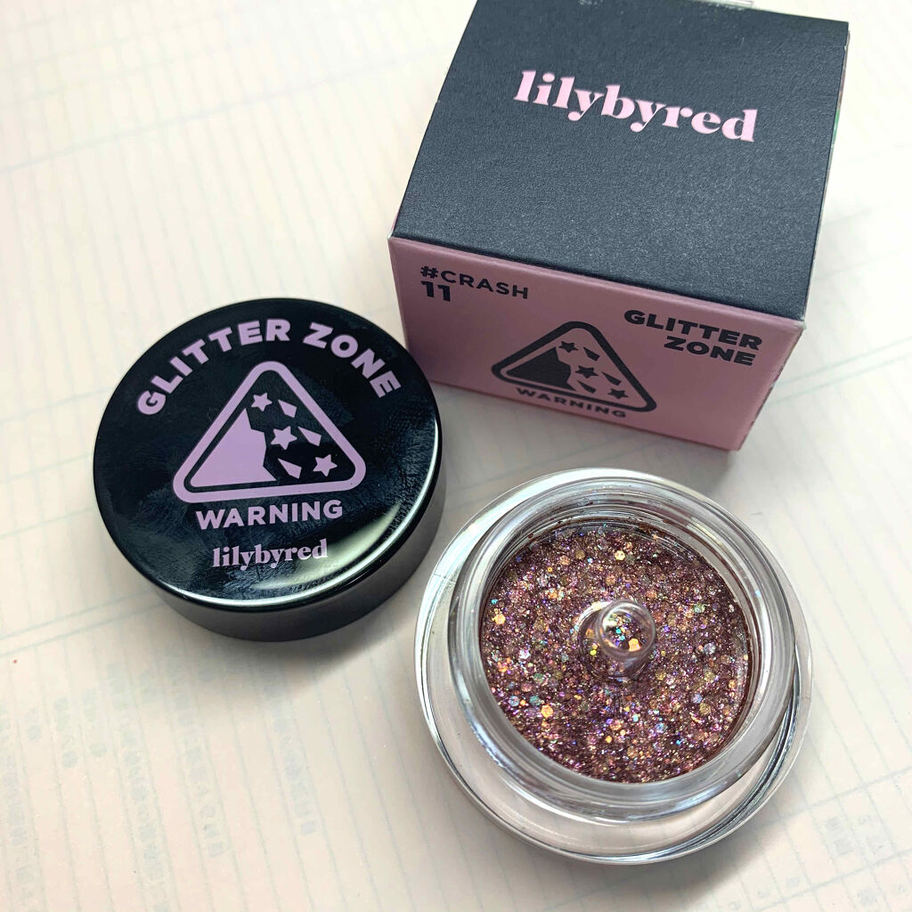 lilybyred グリッターゾーン CRASHのクチコミ「昨日LOFTで購入した韓国コスメlilybyredのグリッターアイシャドウをレビューします✨
.....」（1枚目）