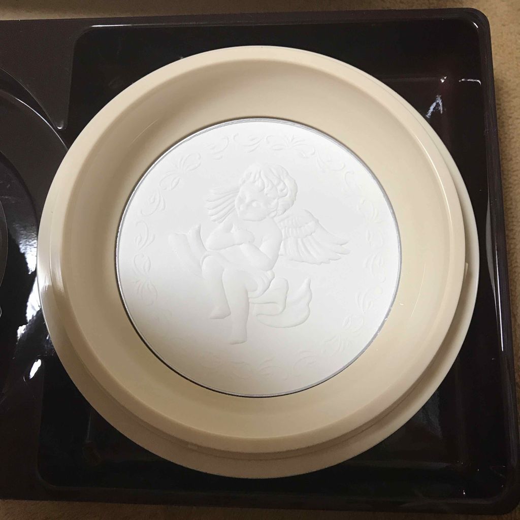 インプレス　ミラノコレクション　ボディフレッシュパウダー/KANEBO/ボディパウダーを使ったクチコミ（2枚目）