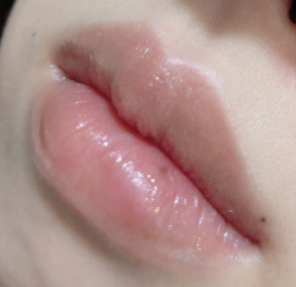 イレジスティブル グローリップス 08 モードベージュ/RMK/口紅を使ったクチコミ（2枚目）