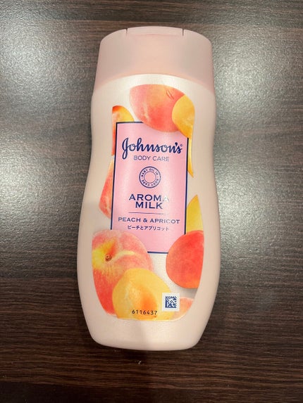 ラスティングモイスチャーアロマミルク ピーチとアプリコットの香り/ジョンソンボディケア/ボディミルクを使ったクチコミ(1枚目)