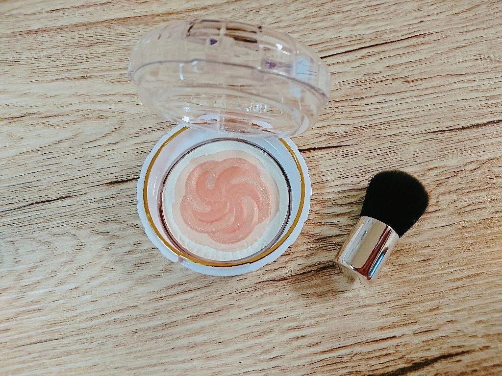 スマイルアップチークスN/コフレドール/パウダーチークを使ったクチコミ（3枚目）