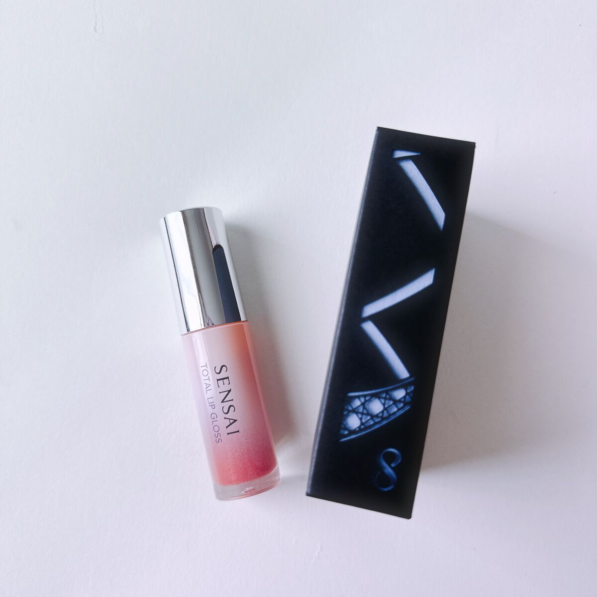 トータルリップグロス/SENSAI/リップグロスを使ったクチコミ（1枚目）