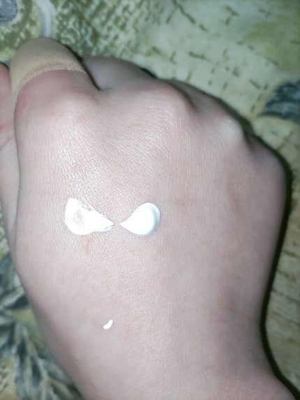 薬用ホワイトコンク ホワイトニングCC CII/ホワイトコンク/ボディクリームを使ったクチコミ(2枚目)