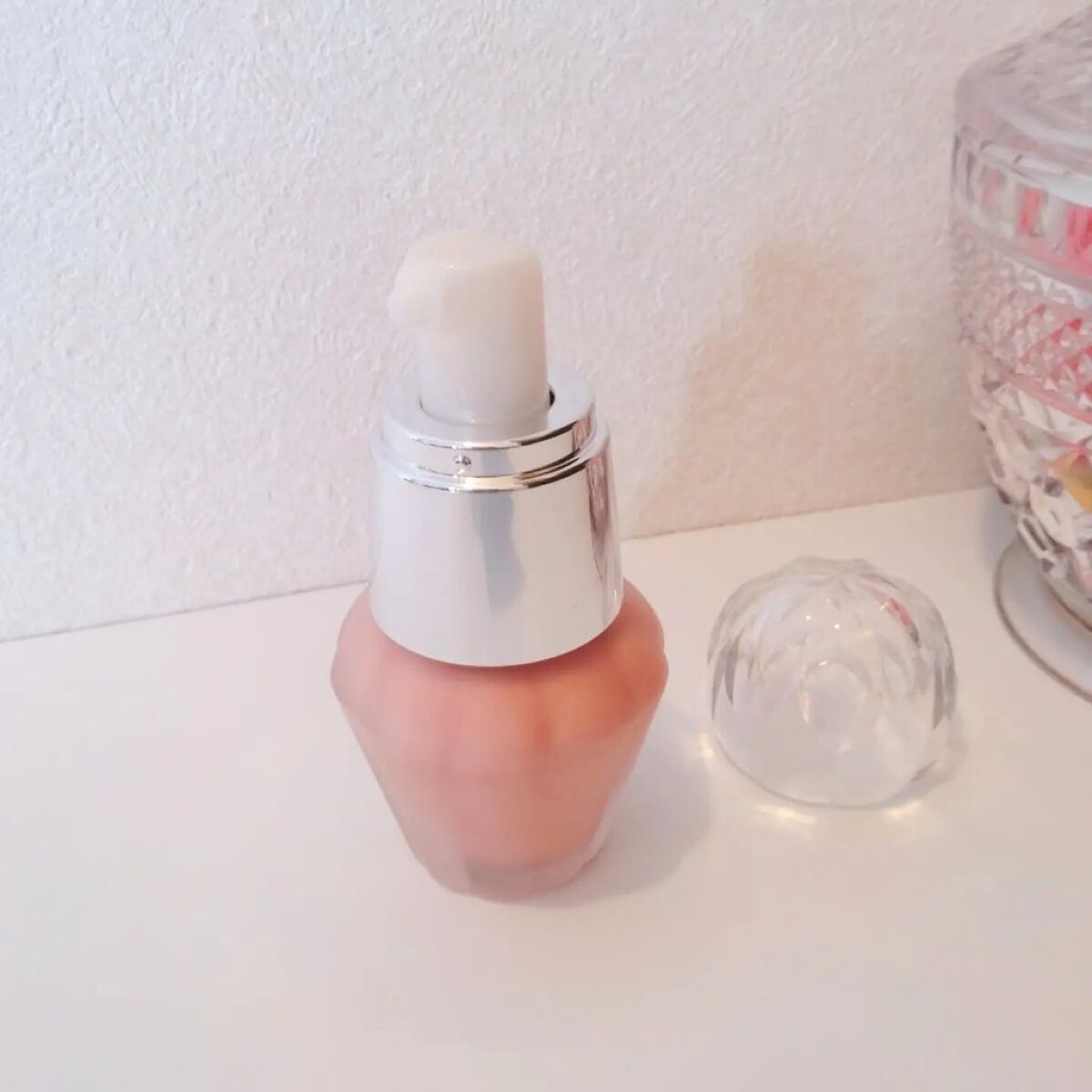 ジルスチュアート　イルミネイティング セラムプライマー 04 sunrise pink/JILL STUART/化粧下地を使ったクチコミ（2枚目）