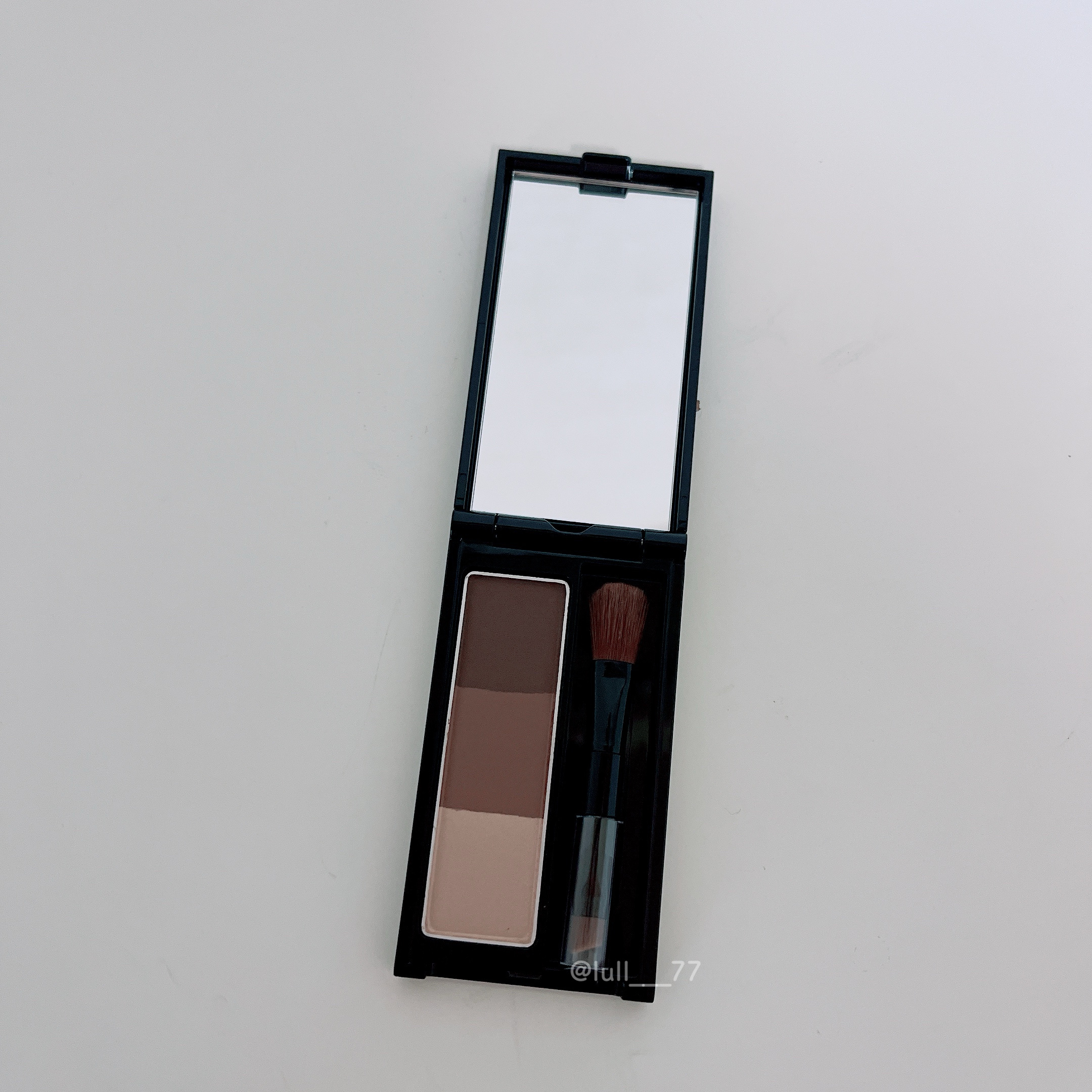 ケイト デザイニングアイブロウ3D/KATE/パウダーアイブロウを使ったクチコミ（1枚目）