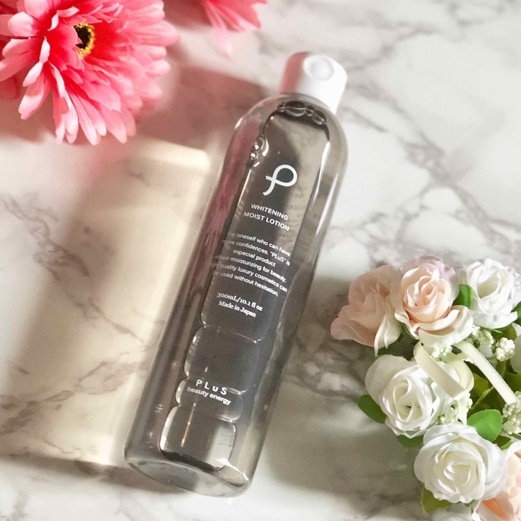 ホワイトニングモイストローション/PLuS/化粧水を使ったクチコミ（2枚目）
