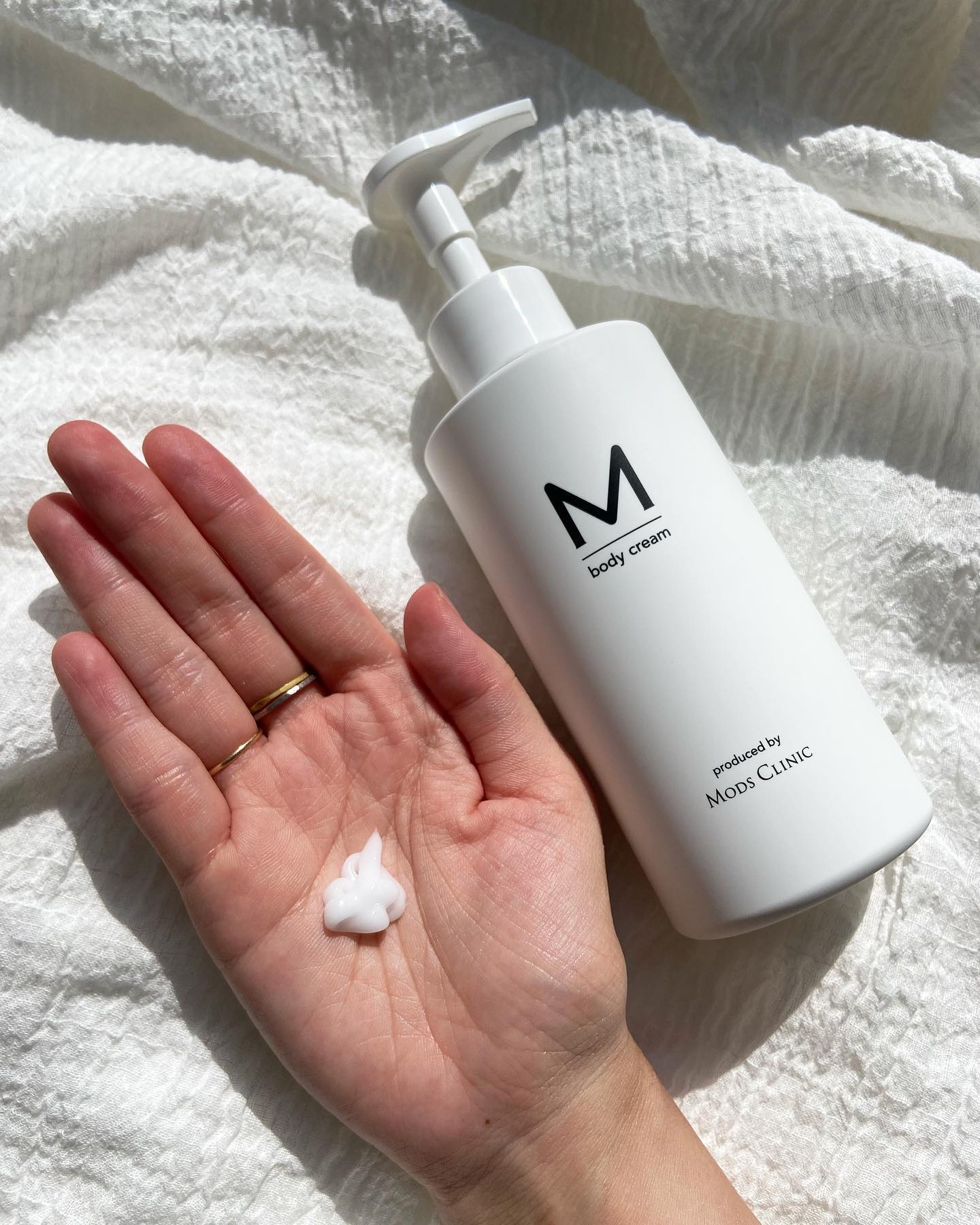 エムボディクリーム/M body cream/ボディクリームを使ったクチコミ（1枚目）