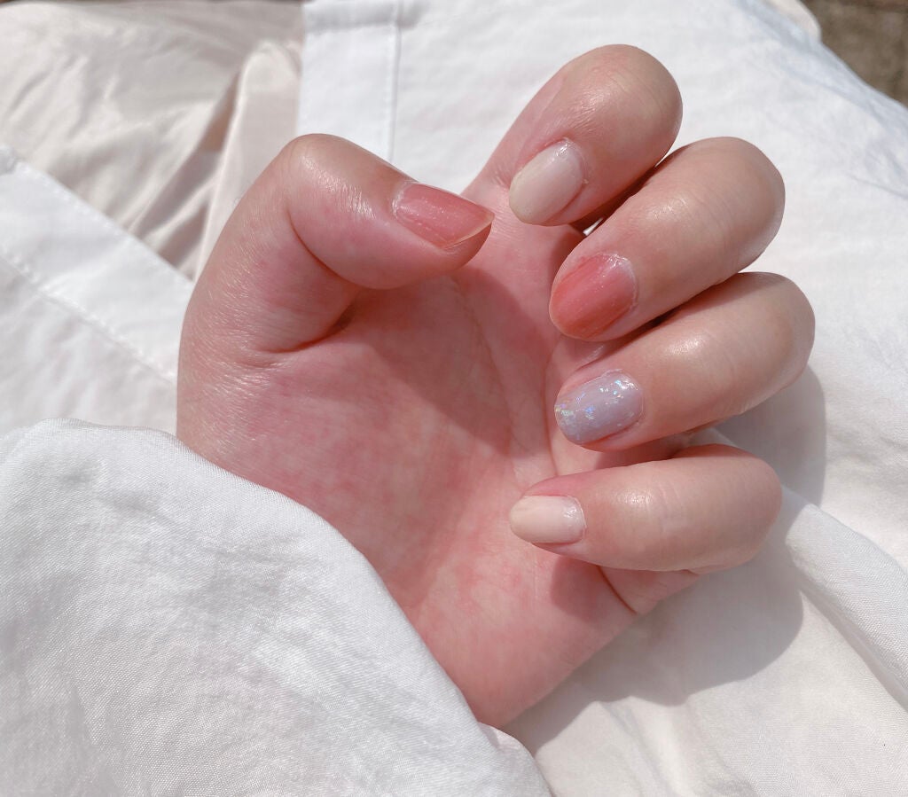 カラフルネイルズ/キャンメイク/マニキュアを使ったクチコミ(4枚目)