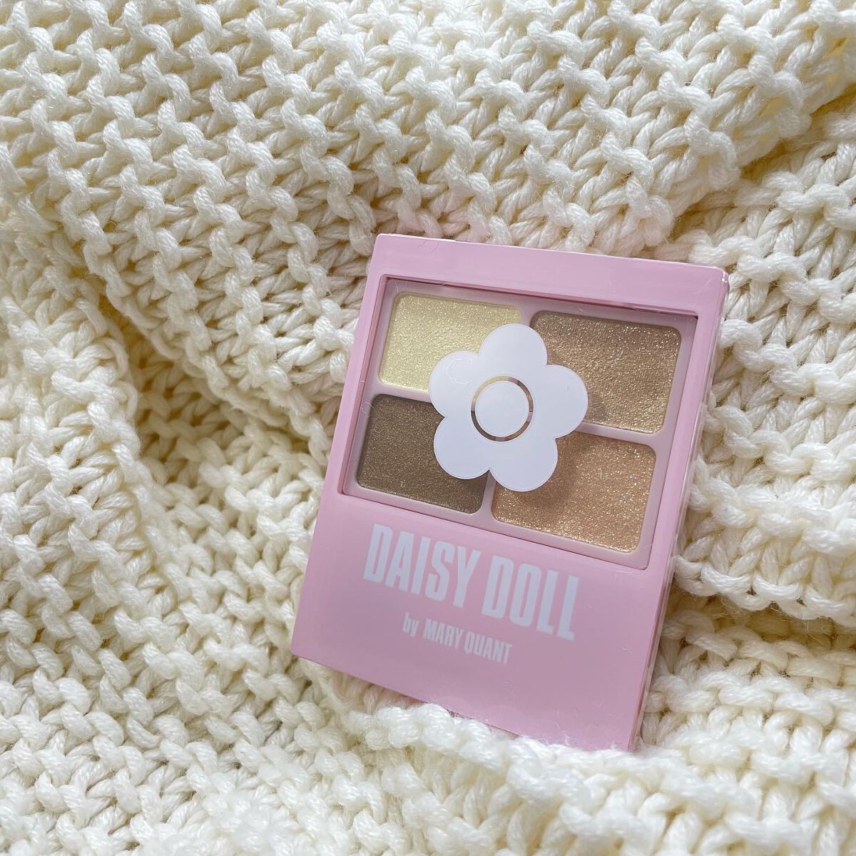 デイジードール アイカラー パレット BR-01 サンドブラウン/DAISY DOLL by MARY QUANT/アイシャドウパレットを使ったクチコミ（1枚目）