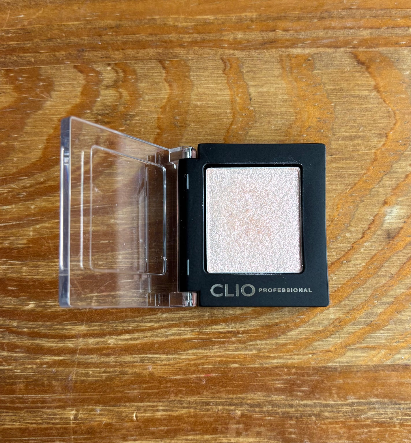 プロ シングル シャドウ/CLIO/単色アイシャドウを使ったクチコミ(2枚目)