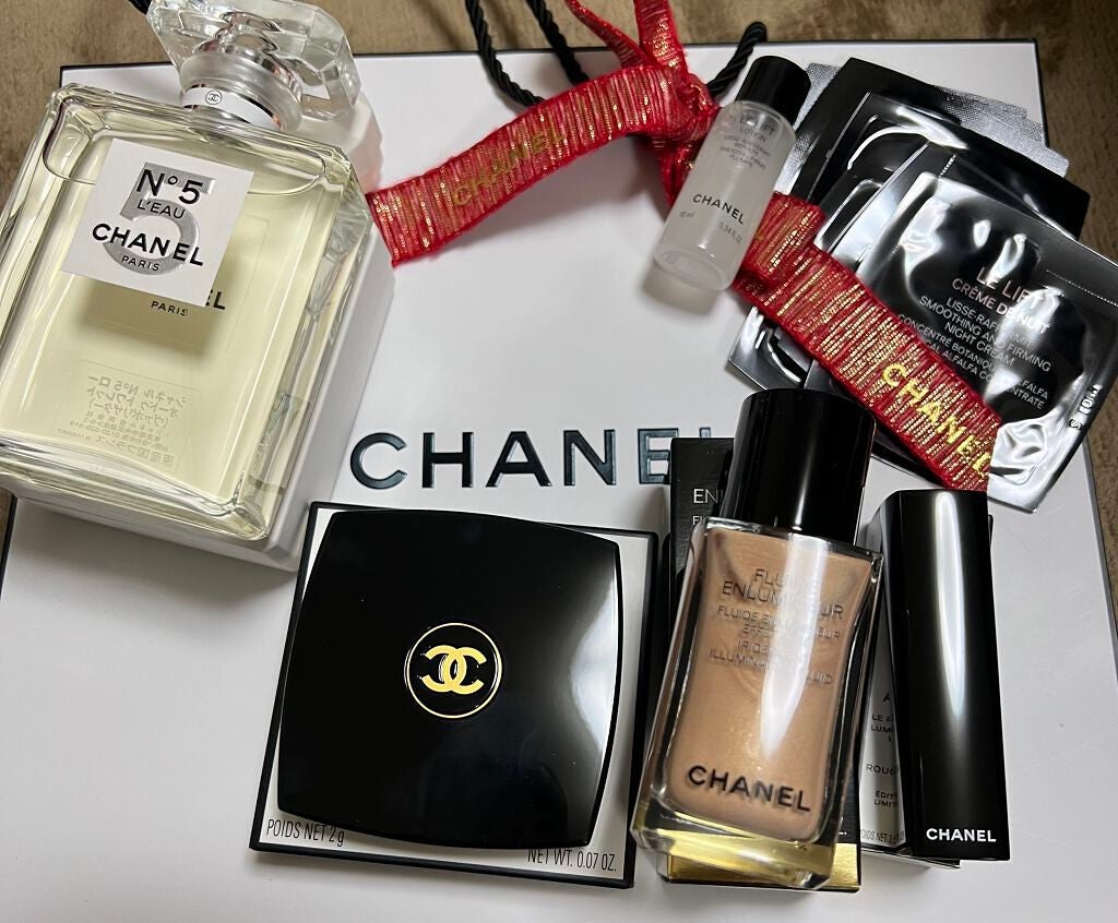 シャネル N°5 ロー オードゥ トワレット (ヴァポリザター) 100ml シャネル N°5 ロー オードゥ トワレット (ヴァポリザター) 100ml