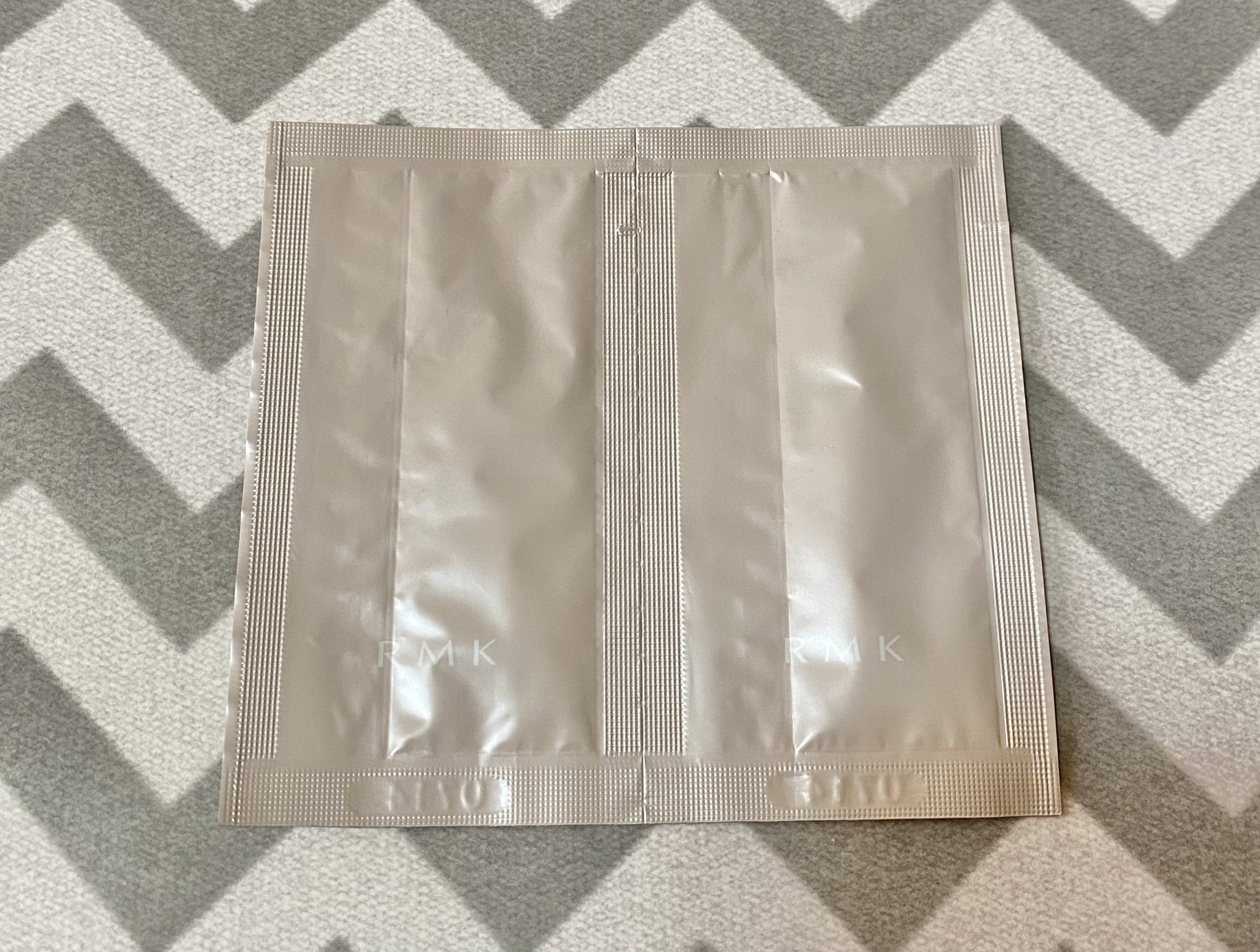 RMK ラスティング ジェルクリーミィファンデーション 201/RMK/クリーム・エマルジョンファンデーションを使ったクチコミ（1枚目）