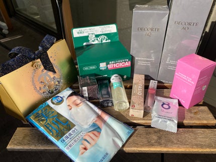 エレガンス ラズル エナメルラッカー/エレガンス ラズル /マニキュアを使ったクチコミ(4枚目)