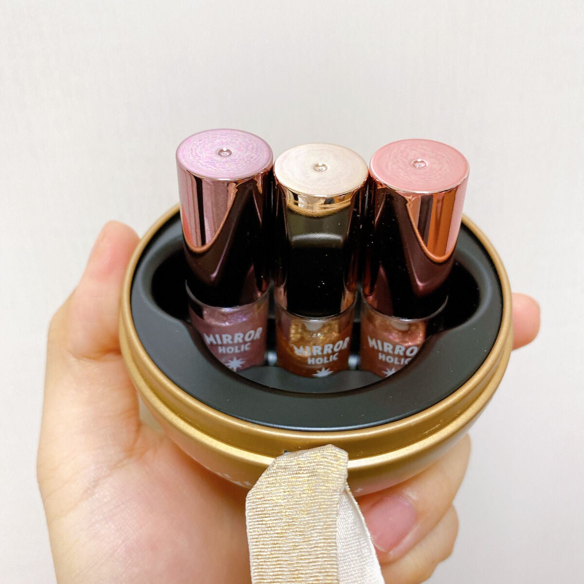 タイニートゥインクル ミニマットシックリップラッカーオーナメント/ETUDE/口紅を使ったクチコミ(4枚目)