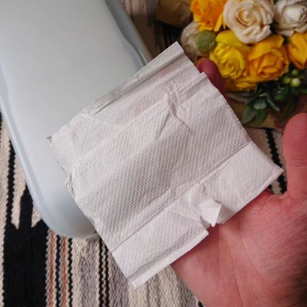 真紅 on LIPS 「シート型トイレットペーパーディスペンサーをお試しさせて頂きまし..」(4枚目)