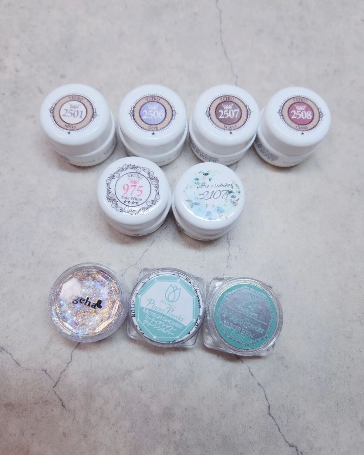 e_nails//フォロバ◎//ネイルとコスメ好きママ on LIPS 「EarthNAIL🪐なんか、かっこいいデザイン出来ました🙌🏻#..」(4枚目)