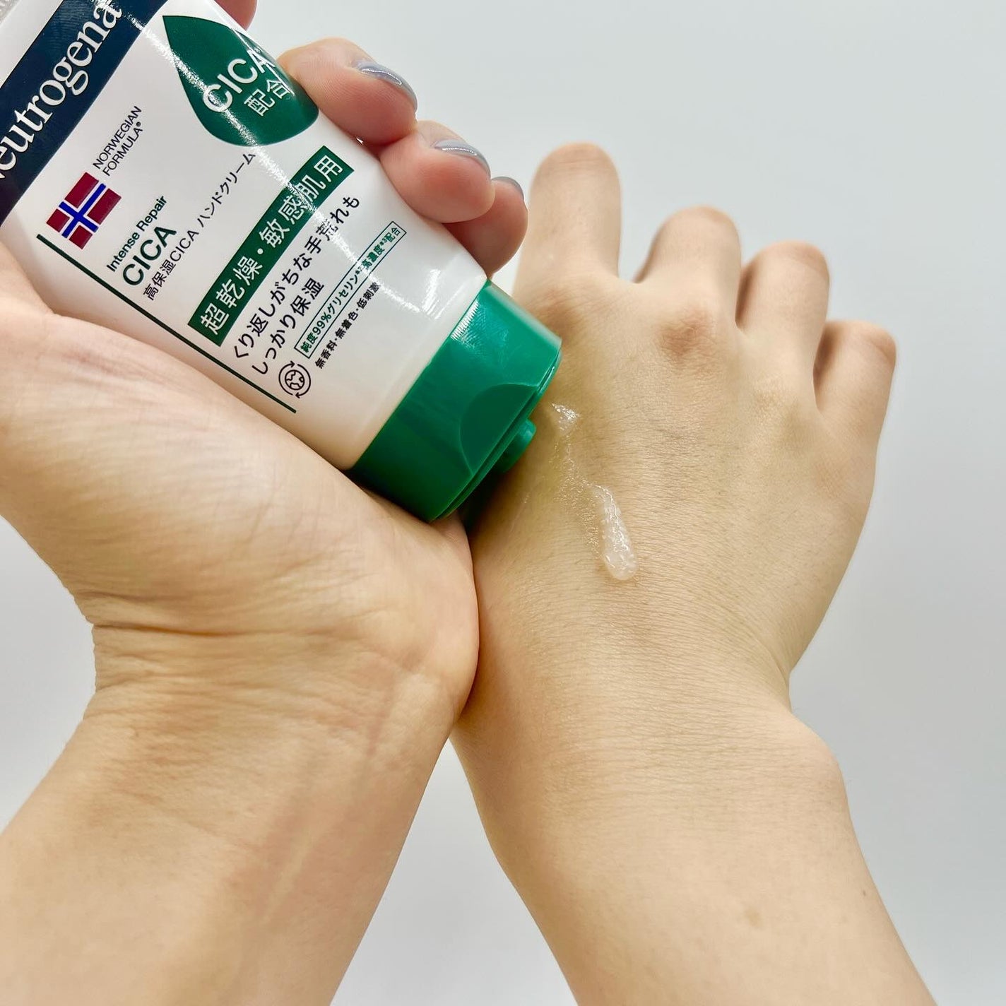 ノルウェーフォーミュラ インテンスリペア CICA ハンドクリーム/Neutrogena/ハンドクリームを使ったクチコミ(6枚目)