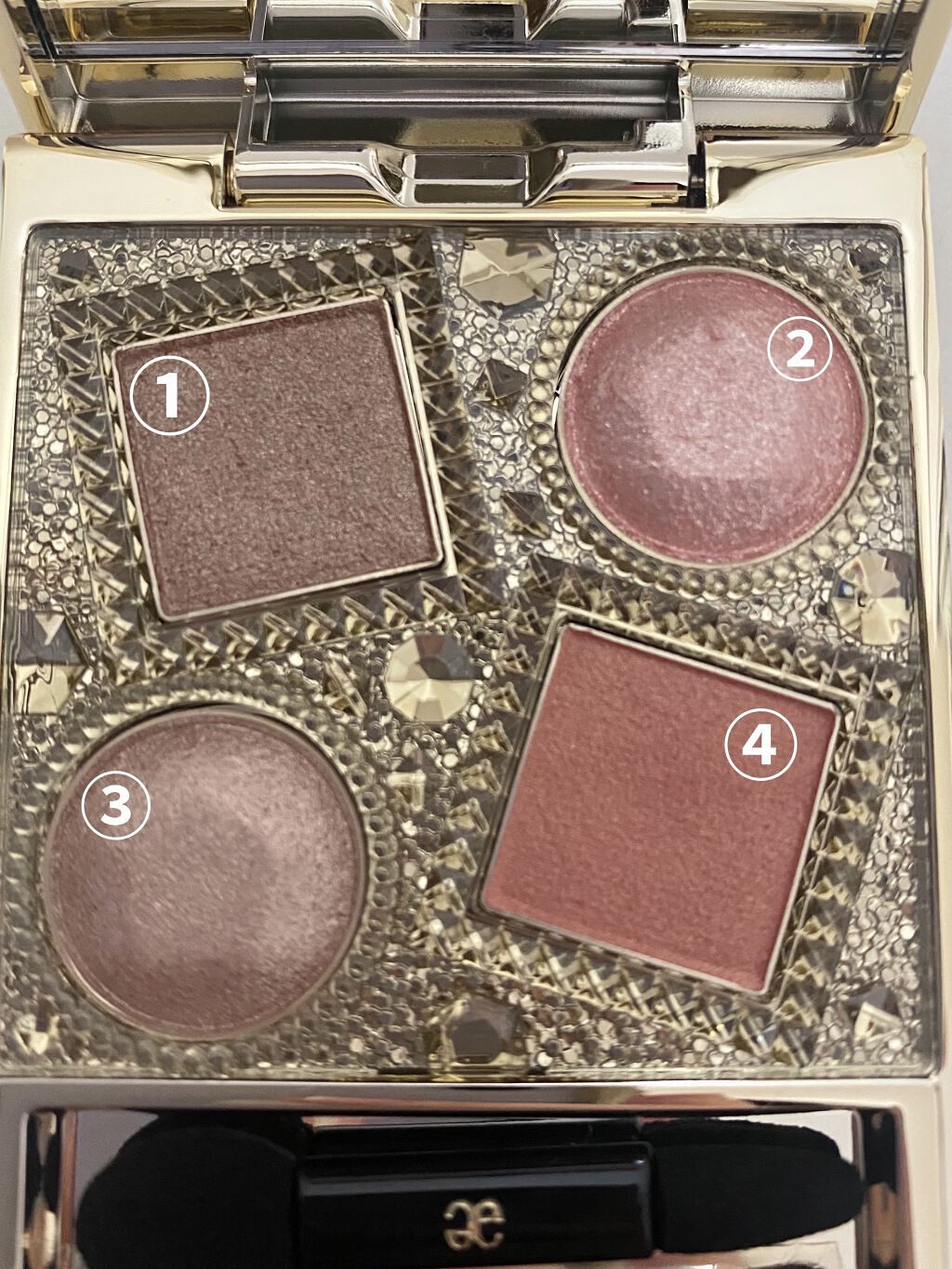 エレガンス ヌーヴェル アイズ/Elégance/アイシャドウパレットを使ったクチコミ（3枚目）