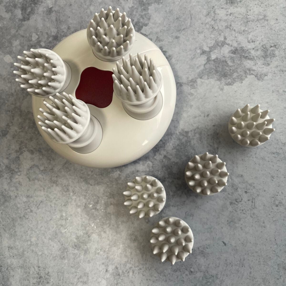 ヘッドスパ 電動頭皮ブラシ/yete/ヘッドマッサージャーを使ったクチコミ(5枚目)