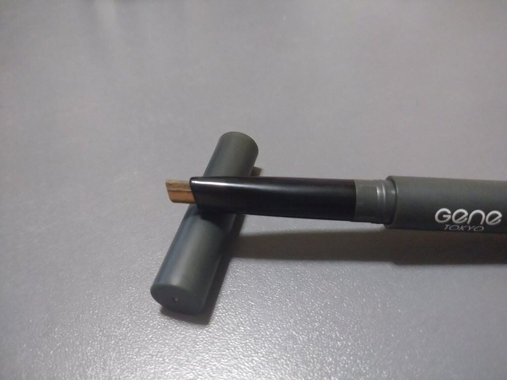 ツートンカラーアイブロウペンシル/GENE TOKYO/アイブロウペンシルを使ったクチコミ(2枚目)