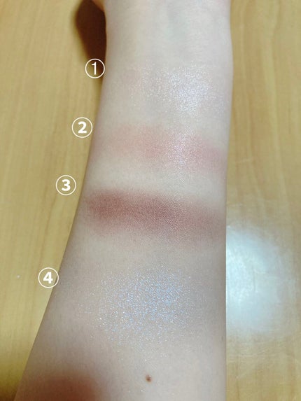 リアルクローズシャドウ/excel/アイシャドウパレットを使ったクチコミ(2枚目)