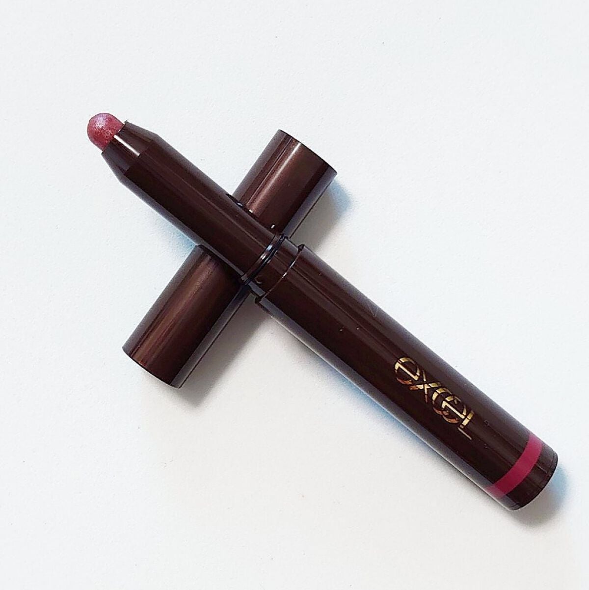 グリームオンフィットシャドウ/excel/スティックアイシャドウを使ったクチコミ(2枚目)