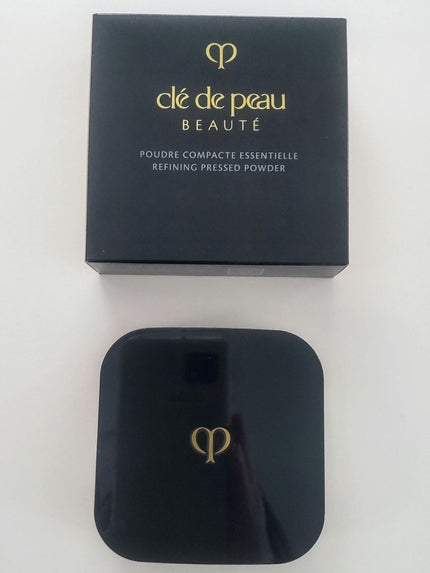 プードルコンパクトエサンシエルn/クレ・ド・ポー ボーテ/プレストパウダーを使ったクチコミ(5枚目)