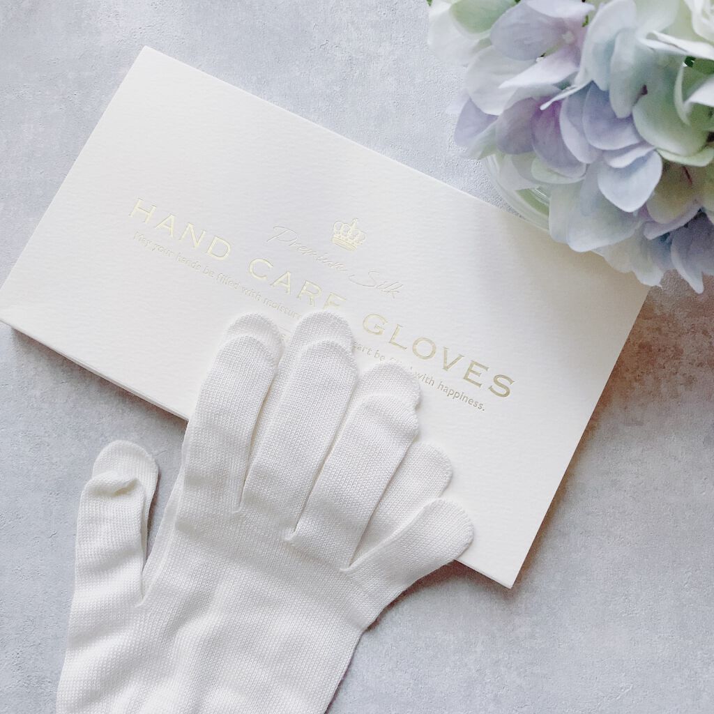 EBiS原液美容液をしみ込ませたシルク手袋/EBiS化粧品/ボディグッズを使ったクチコミ(2枚目)