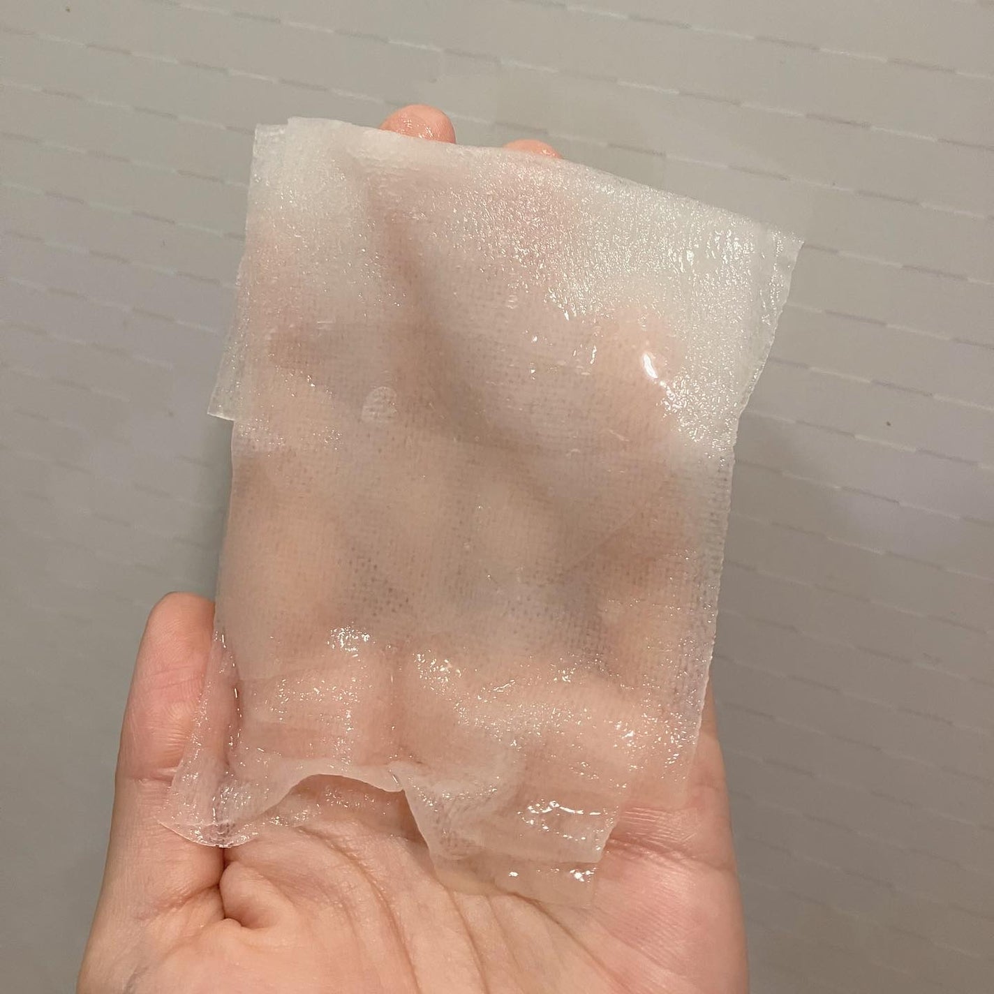 Royal Facial Mask ローヤル シートマスク トライアルセット 5枚/昭和商事/シートマスク・パックを使ったクチコミ(4枚目)