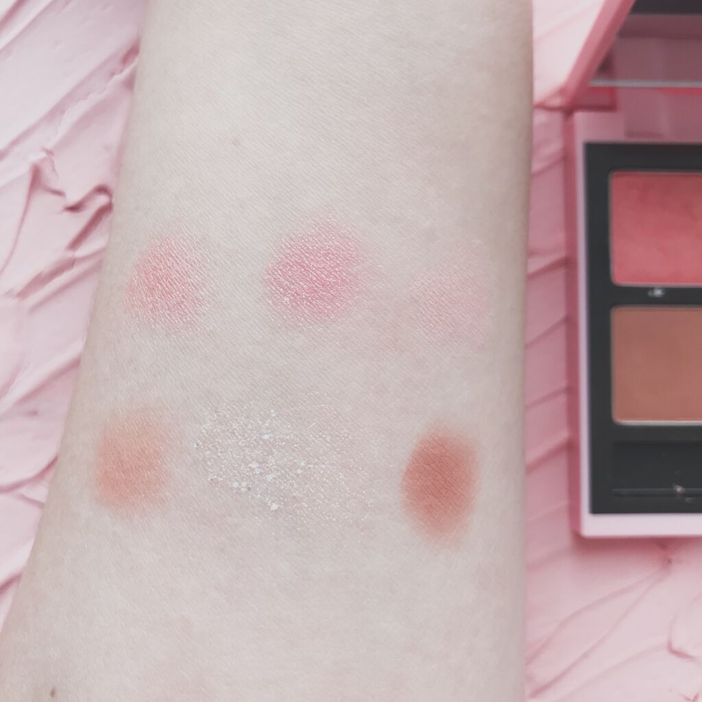 ハート プレイカラーアイズ ピンクブロッサム/ETUDE/アイシャドウパレットを使ったクチコミ（2枚目）