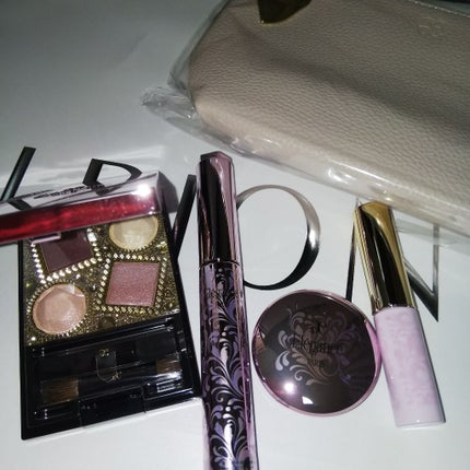 モーヴフルール コフレ/Elégance/メイクアップキットを使ったクチコミ(2枚目)