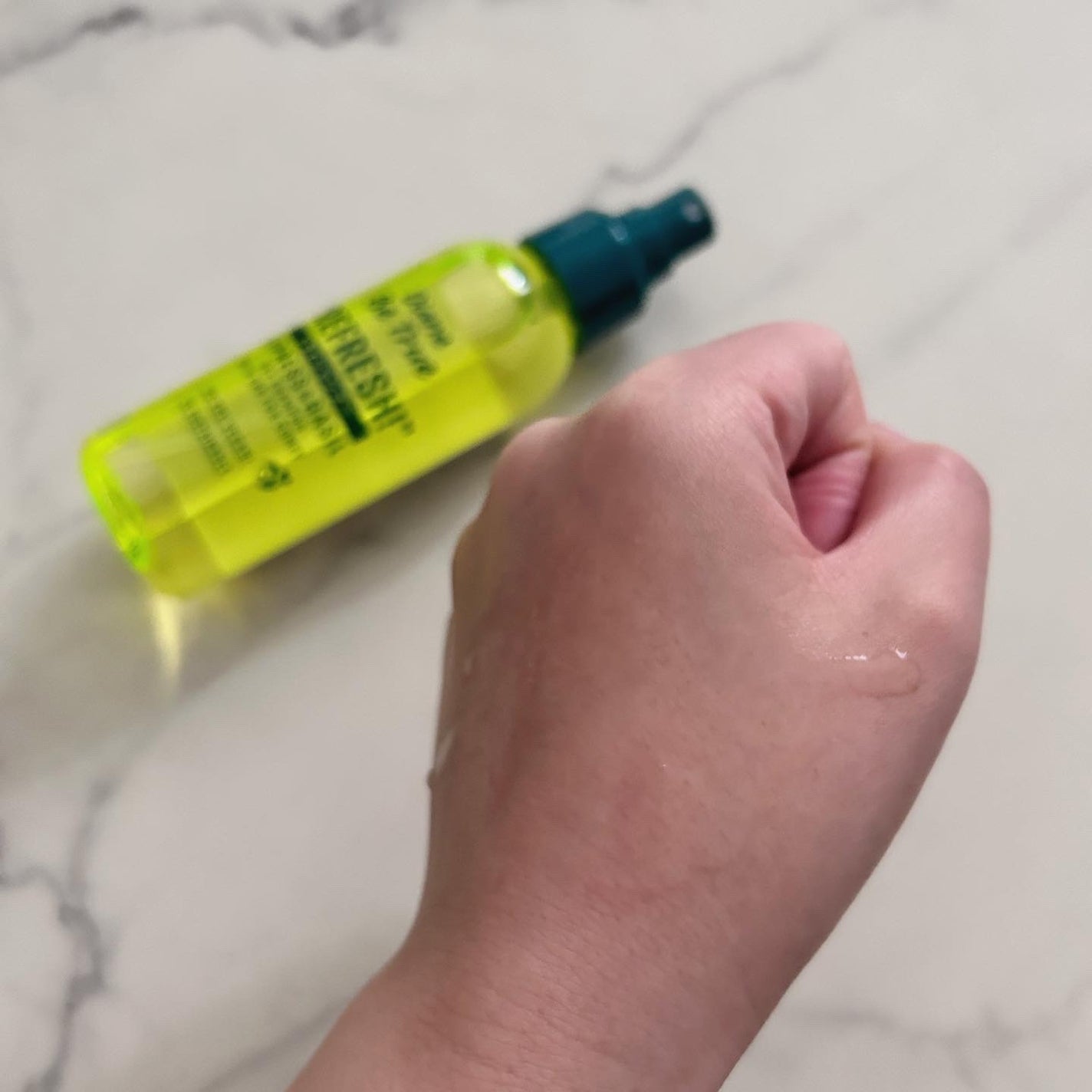 ビートゥルー ドライシャンプー パワーグリーンサラダの香り/ダイアン/ドライシャンプーを使ったクチコミ(2枚目)