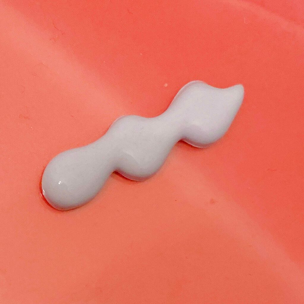 パラソーラ ネオイルミスキン UV エッセンス LV 【ネオイルミ ラベンダー】/パラソーラ/日焼け止め・UVケアを使ったクチコミ（2枚目）