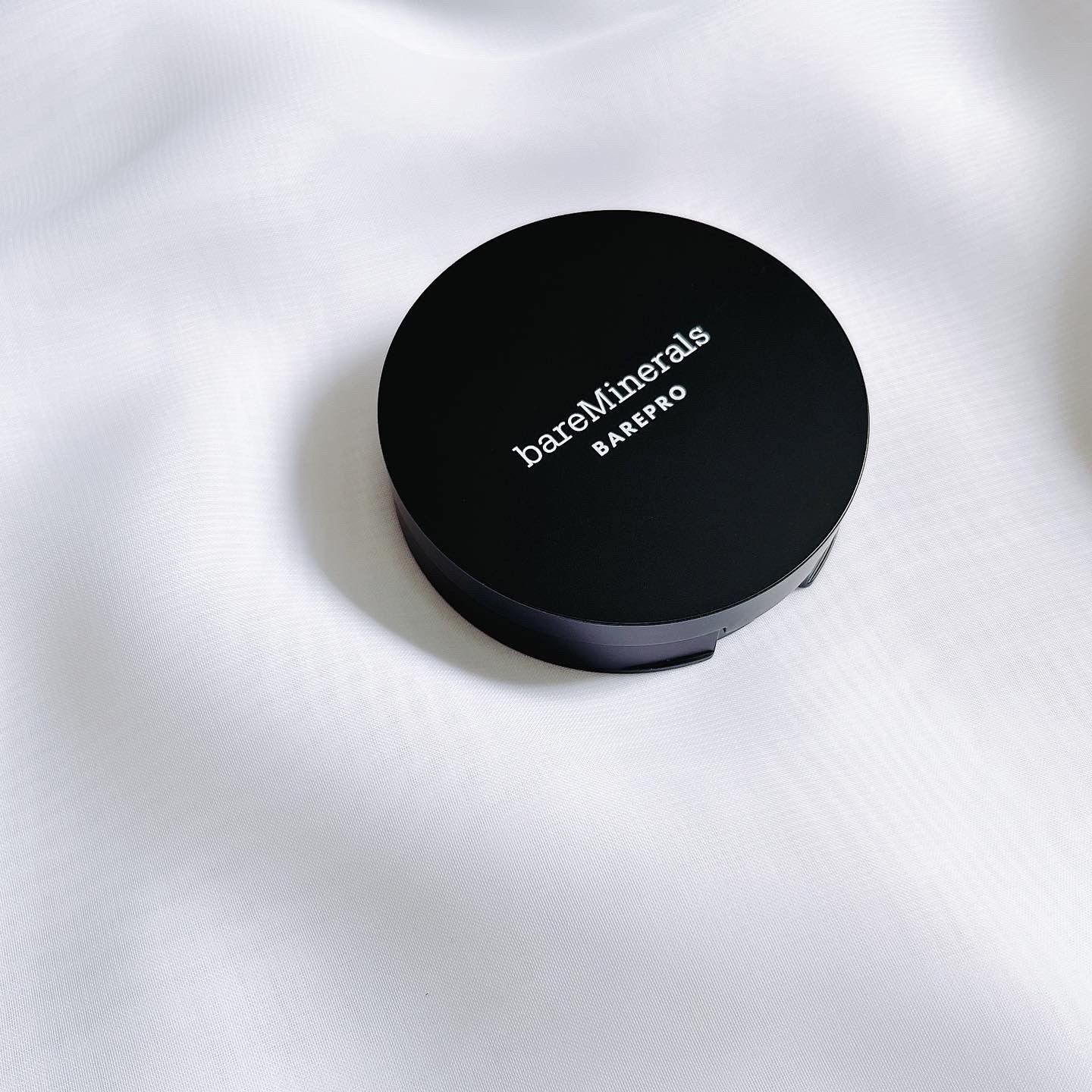 ベアプロ 16HR パウダー ファンデーション/bareMinerals/パウダーファンデーションを使ったクチコミ（2枚目）